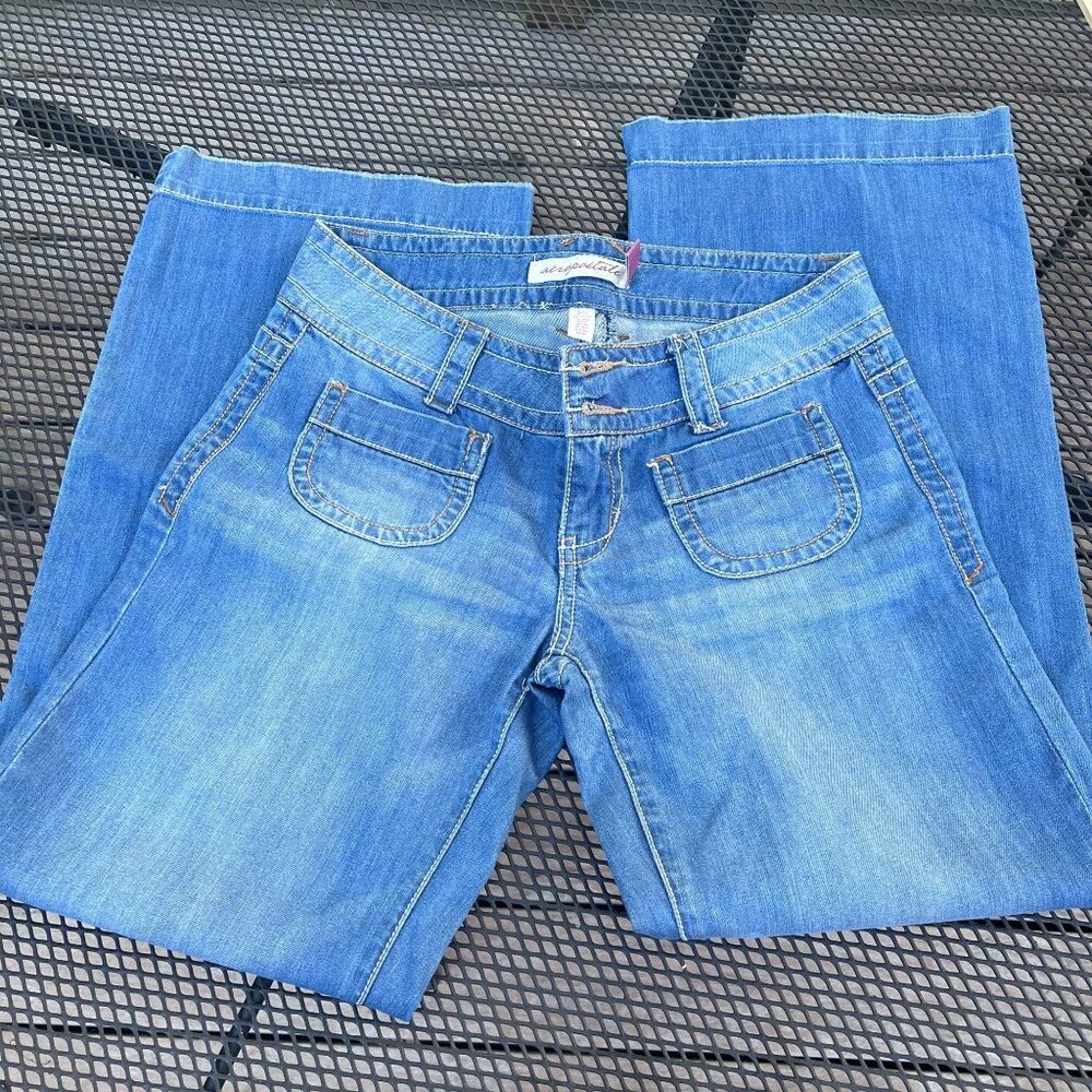 Aeropostale Avery Womens Low Rise Wide Leg Light Wash Blue Denim Jeans Size 3/4